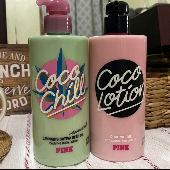 PINK Victoria's Secret Accessories - PINK Lotion Set